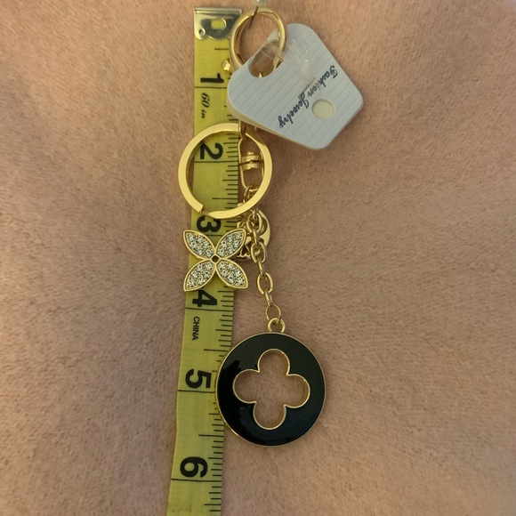 Pretty purse jewelry/ key chain - Picture 3 of 3